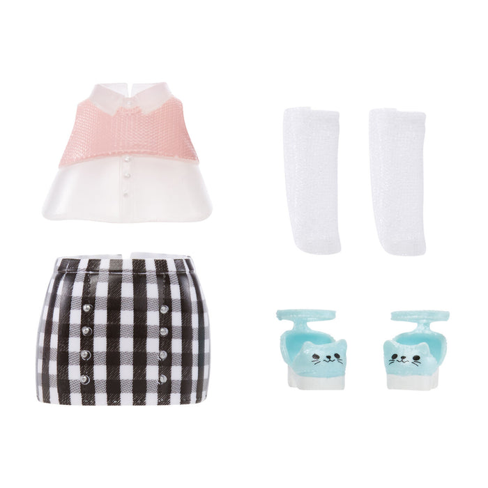 Păpușă MGA Na! Na! Na! 10 cm