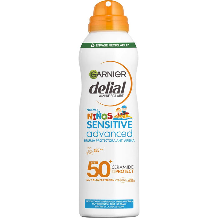 Spray cu protecție solară cu tehnologia „Anti-Nisip” Garnier Sensitive Advanced Infantil SPF 50+ 150 ml