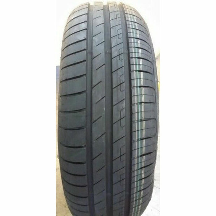 Anvelopă auto Goodyear EFFICIENTGRIP PERFORMANCE 195/60HR15