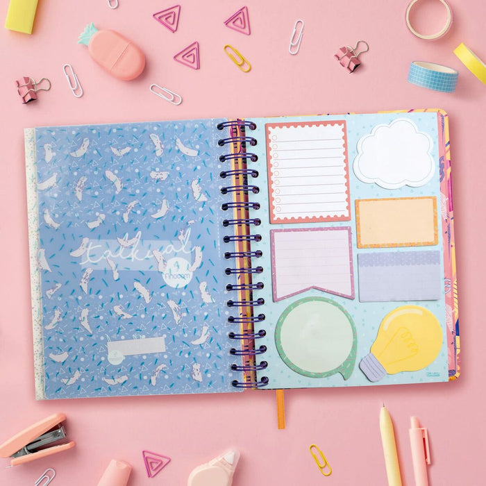 Agendă Finocam Talkual Vitamina Şcoală 2023-2024 Multicolor Sfert 15,5 x 21,7 cm