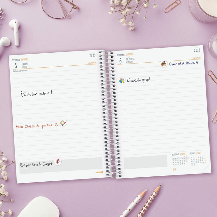 Agendă Finocam 2023-2024 Şcoală Multicolor Sfert 15,5 x 21,2 cm