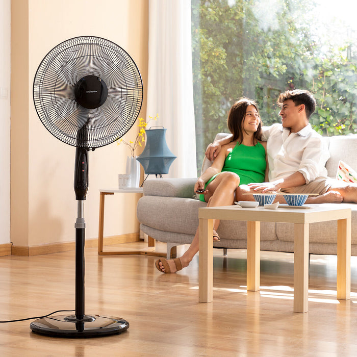Ventilator cu picior și telecomandă InnovaGoods Airstreem Negru 45 W