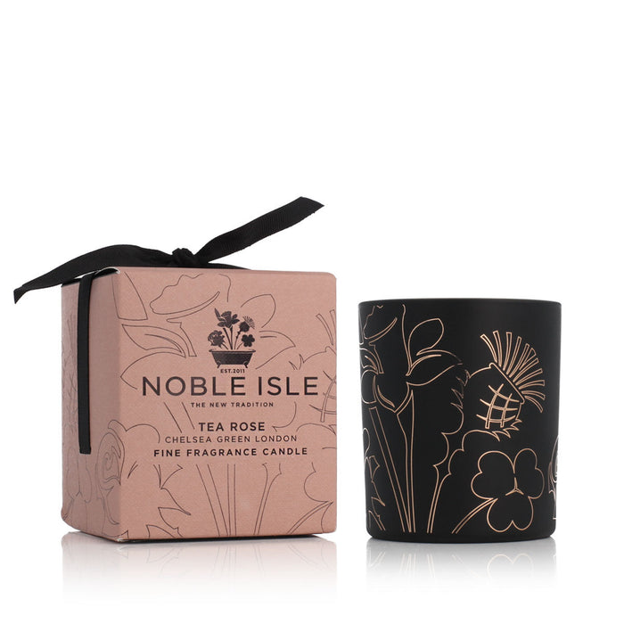 Lumânare Parfumată Noble Isle Tea Rose 200 g