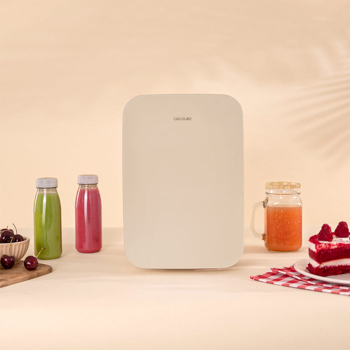 Mini frigider Cecotec Bolero MiniCooling 6L Bahamas Beige, 6 l, răcire și încălzire, 12–220 V, bej