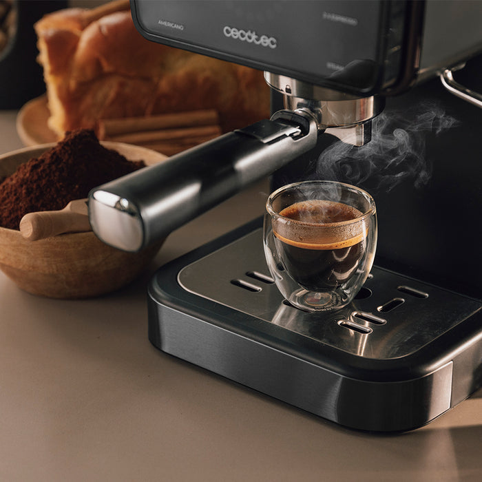 Espressor Cecotec Power Espresso Touch ColdBrew, 20 bar, rezervor 1,5 l, negru