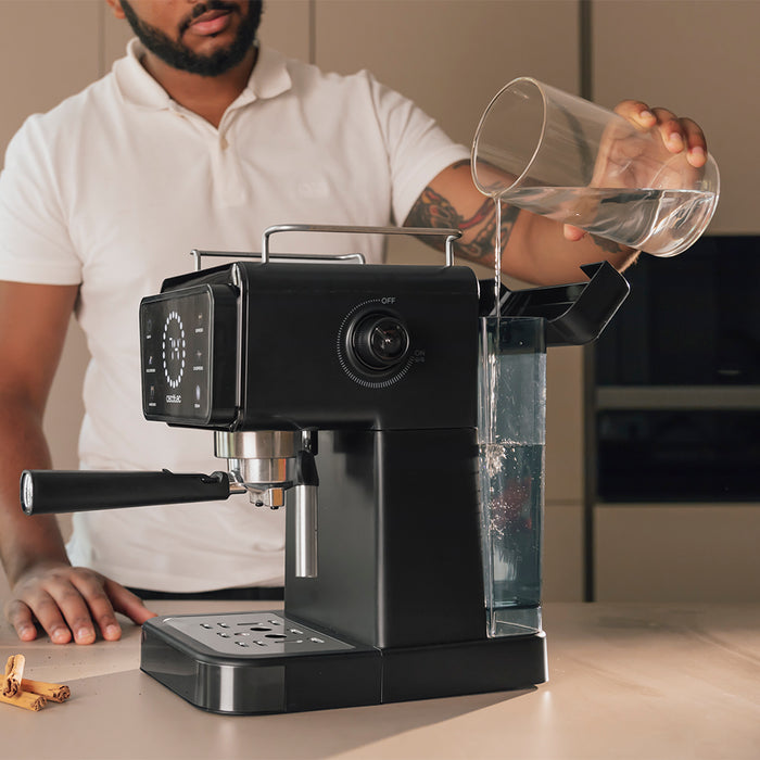 Espressor Cecotec Power Espresso Touch ColdBrew, 20 bar, rezervor 1,5 l, negru