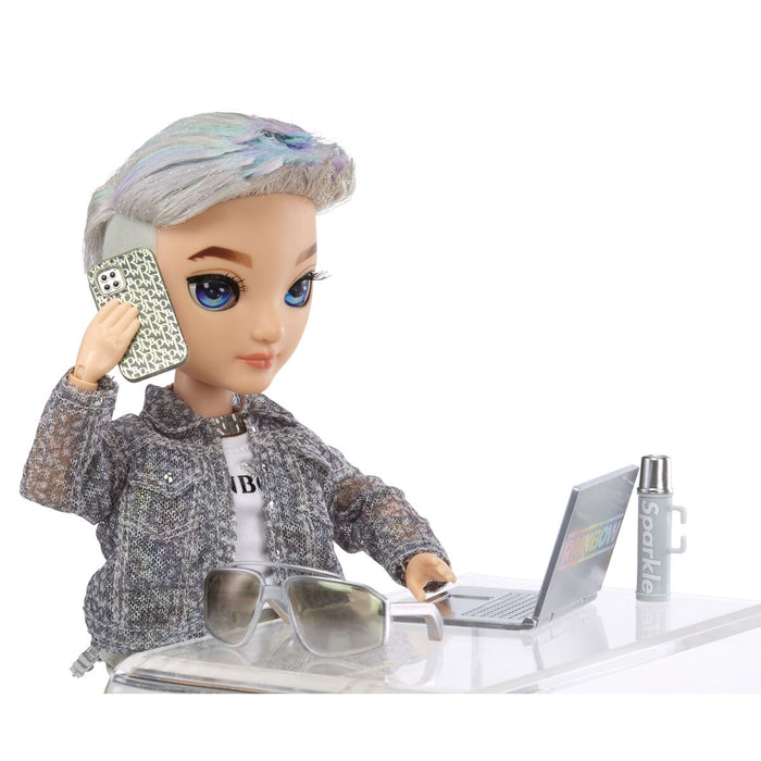 Păpușă Rainbow High Priscilla Perez