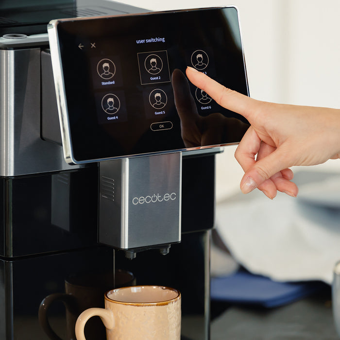 Espressor automat Cecotec Cremmaet Tempo, 13 băuturi, 19 bar, rezervor de 1,5 l, negru