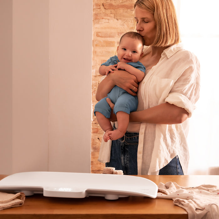 Cântar pentru bebeluși Cecotec Nana BabyCare SmartWeight, 50 g–40 kg, suprafață 60 × 25 cm, ruletă până la 60 cm