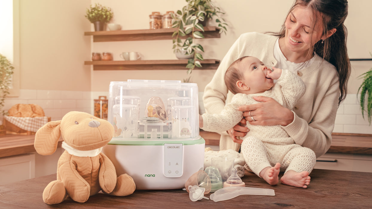 Sterilizator digital pentru biberoane Cecotec Nana BabyCare DigitalSterilizer, 600 W, până la 6 biberoane, rezervor 130 ml