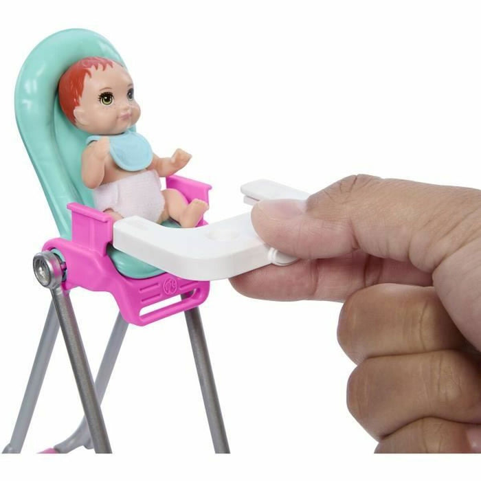 Păpușă Barbie BABYSITTER