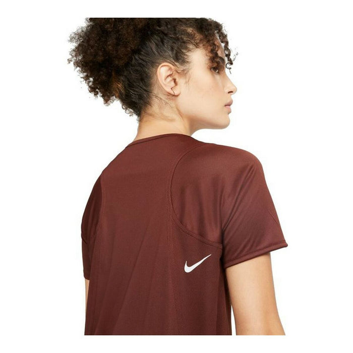 Tricou Sport cu Mânecă Scurtă Nike Dri-FIT Race W Maro