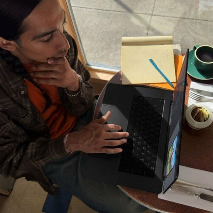 Laptop Apple MUW73Y/A 16" M3 Max 1 TB SSD