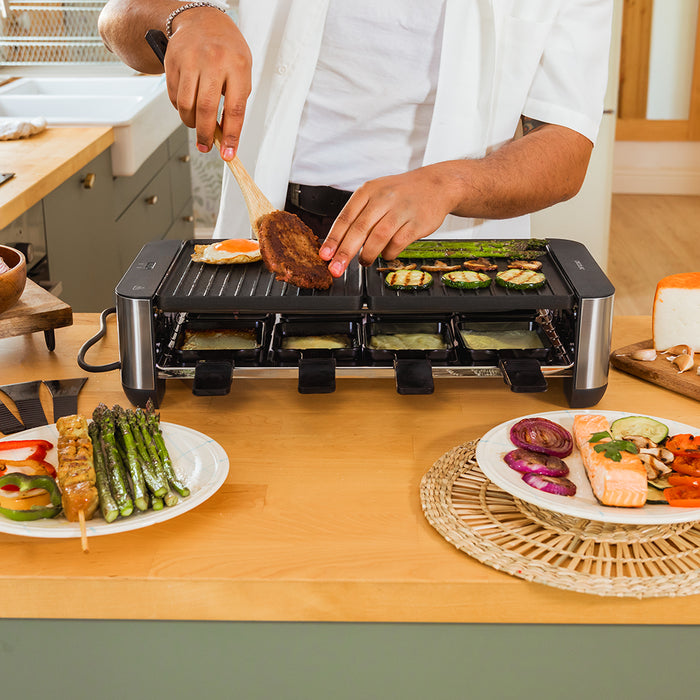 Raclette cu grill Cecotec Cheese&Grill 16000 Inox Black, 1400 W, pentru 8 persoane, suprafață 40 × 22 cm
