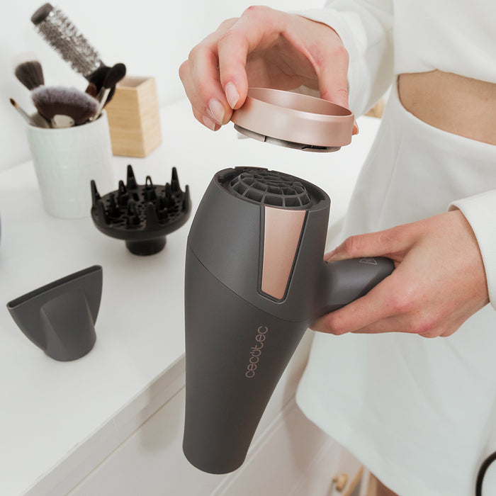 Uscător de păr Cecotec IoniCare Radiance, 2500 W, 2 trepte de viteză, 3 trepte de temperatură