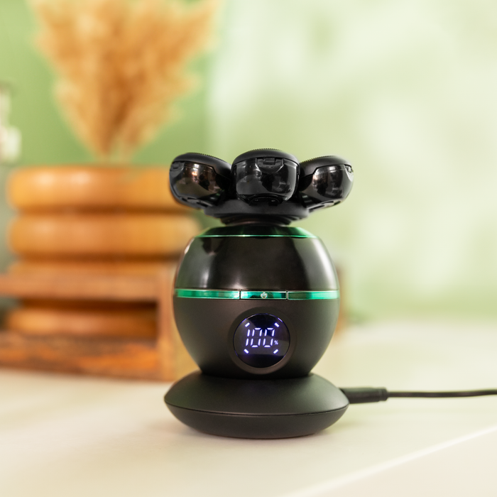 Aparat de ras pentru cap Cecotec PrecisionCare Skull Shaver, 7 lame flotante, autonomie 60 min, bază de încărcare