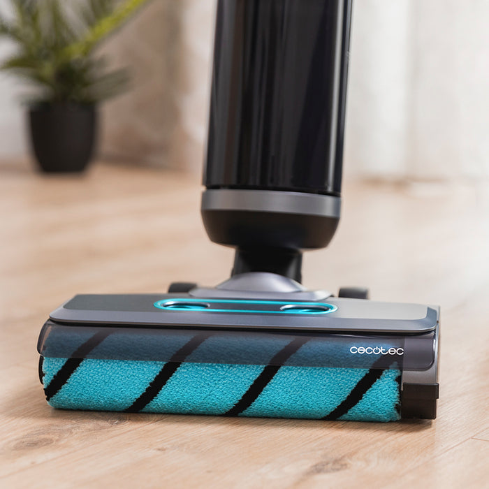 Mop electric Cecotec FreeGo Wash&Vacuum, 200 W, autonomie 35 min, rezervoare 700 ml + 700 ml