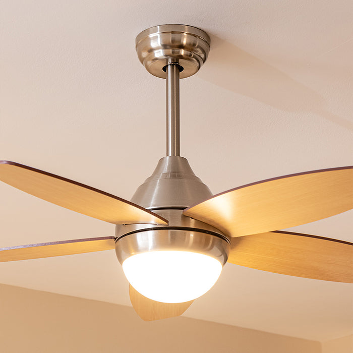 Ventilator de tavan cu iluminare Cecotec EnergySilence Aero 495, 55 W, diametru 106 cm, 3 trepte, telecomandă