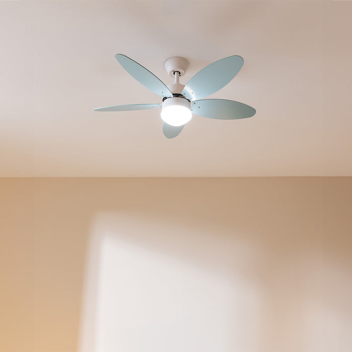 Ventilator de tavan cu iluminare Cecotec EnergySilence Aero 4260 Sky, 40 W, diametru 106 cm, 6 trepte