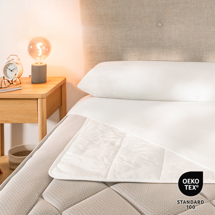Protector de saltea pentru pătuț Cecotec Flow MultiFresh 8000, 80 × 80 cm, umplutură 150 g/m², termoreglare