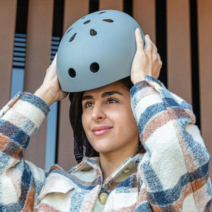 Cască urbană Cecotec BrainGuard Urban Helmet, mărime S-M, 11 orificii de aerisire, gri