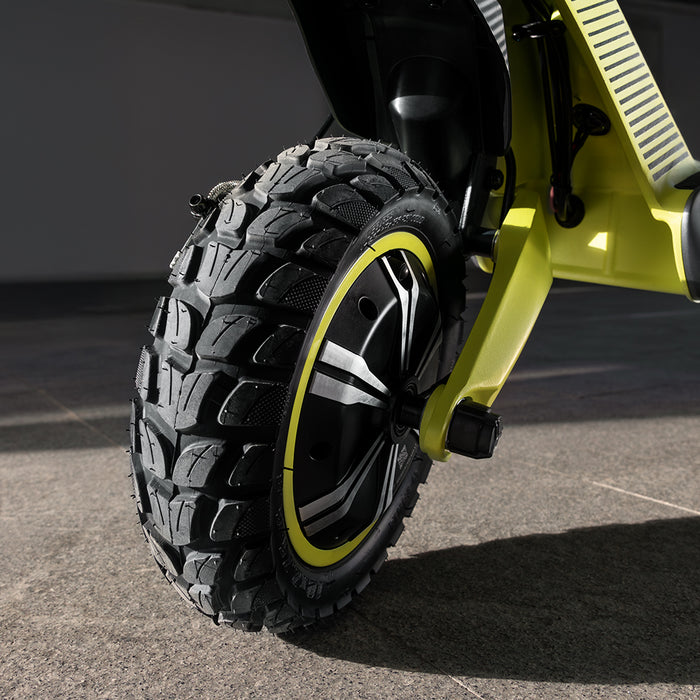 Trotinetă electrică Cecotec Bongo V55 2x2 Connected, 1600 W, autonomie până la 55 km, baterie 48 V 12,5 Ah