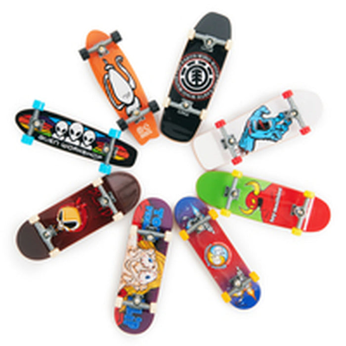 Skateboard jucărie pentru degete Spin Master 6067138 8 Piese