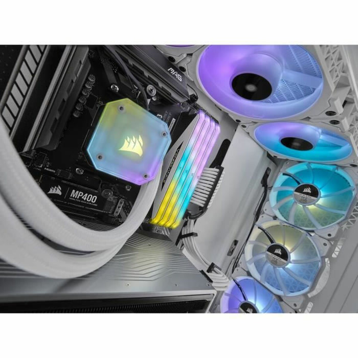 Memorie RAM Corsair CMN16GX4M2Z3200C16W CL16 16 GB