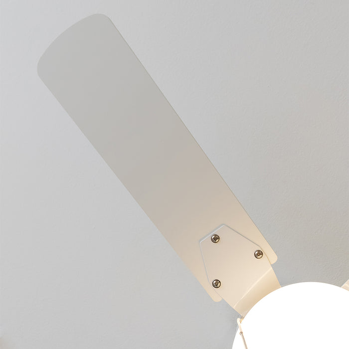 Ventilator de tavan cu iluminare Cecotec EnergySilence Aero 450 FullWhite, 50 W, 107 × 107 × 37 cm, 3 trepte, alb