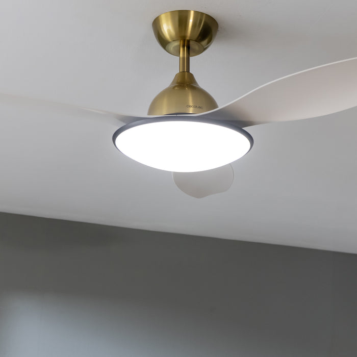Ventilator de tavan cu iluminare Cecotec EnergySilence 4800 Light GoldWhite, 35 W, 122 cm, 6 trepte