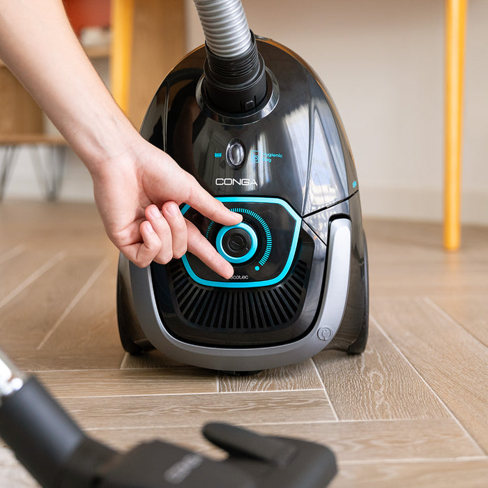 Aspirator cu sac Cecotec Conga Powerbag 2500 Compact Plus, 850 W, sac de 2,5 l, putere de aspirare 18 kPa