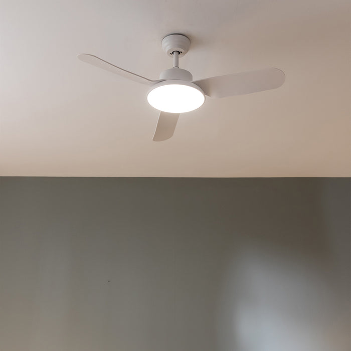 Ventilator de tavan cu lumină Cecotec EnergySilence Aero 5200 Light White, 40 W, diametru 109 cm, 6 trepte, alb
