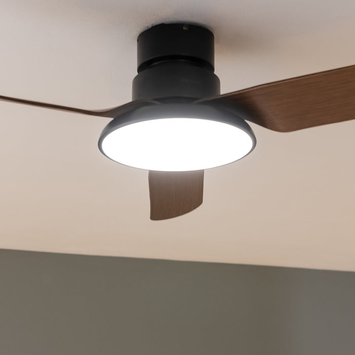 Ventilator de tavan Cecotec EnergySilence Aero 5200 Light DarkWood, 40 W, diametru 109 cm, 6 trepte, LED 22 W