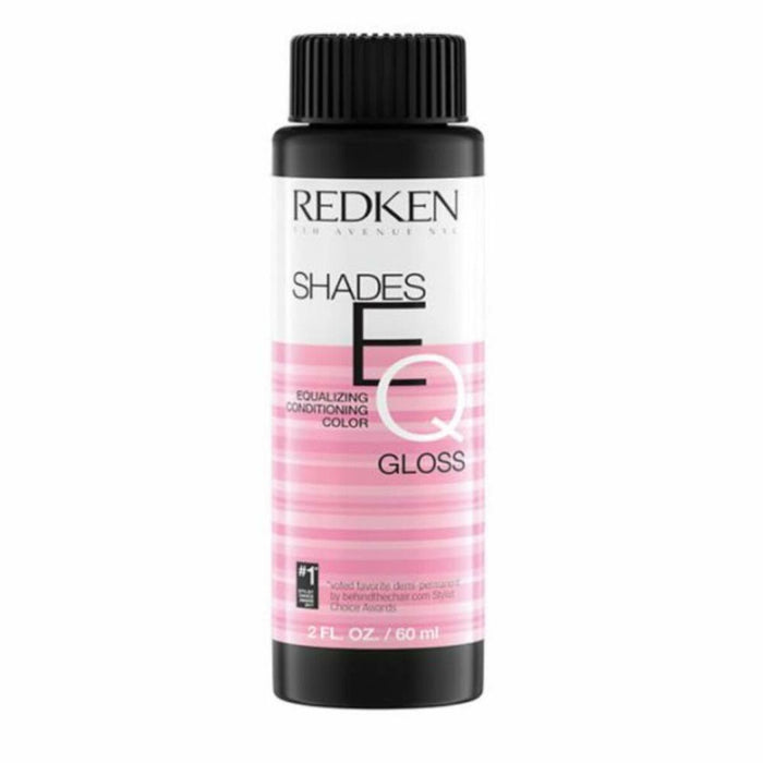 Pusiau laikinas dažas Redken Shades Eq Nb 06NB brandy (3 x 60 ml)