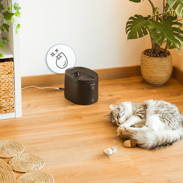 Fântână de apă pentru animale Cecotec Pumba 2500 Refresh Smart, 2,5 l, control Wi-Fi, neagră