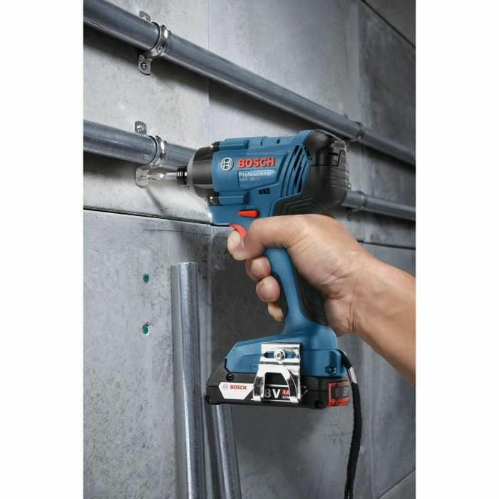 Cheie de impact BOSCH GDR Professional 18 V 160 Nm