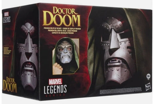 Cască de rol Hasbro Marvel Legends Series Doctor Doom, 14+ ani