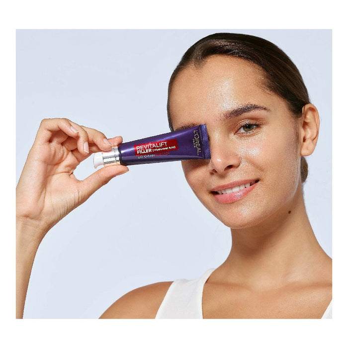 Cremă Anti-aging pentru Zona din Jurul Ochilor Revitalift L'Oreal Make Up AA195000 30 ml