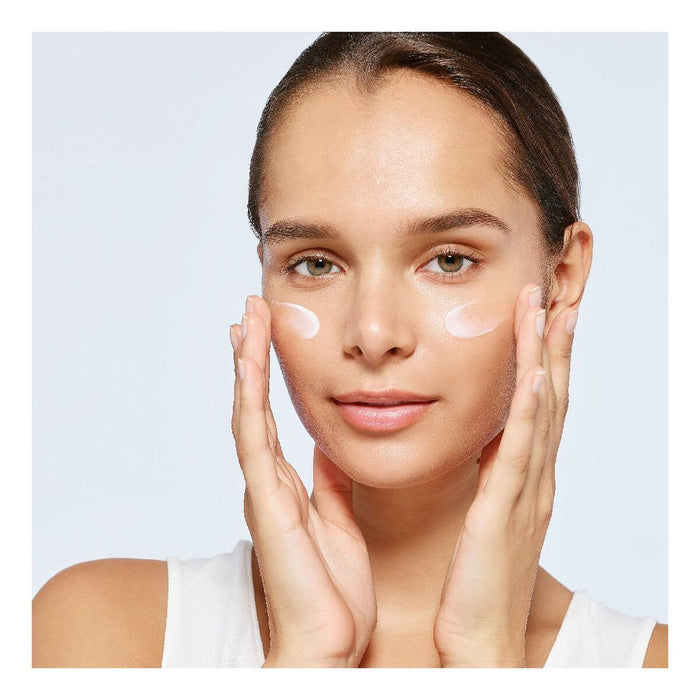 Cremă Anti-aging pentru Zona din Jurul Ochilor Revitalift L'Oreal Make Up AA195000 30 ml