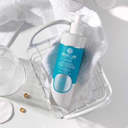 Loțiune Micelară, Basiclab, Dermocosmetics, pentru Piele Uscată, Capacitate 245ml, Ambalaj Alb-Albastru