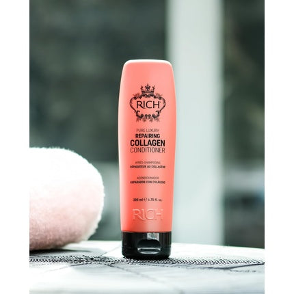 Condiționator pentru păr Rich Pure Luxury Repairing Collagen 200ml