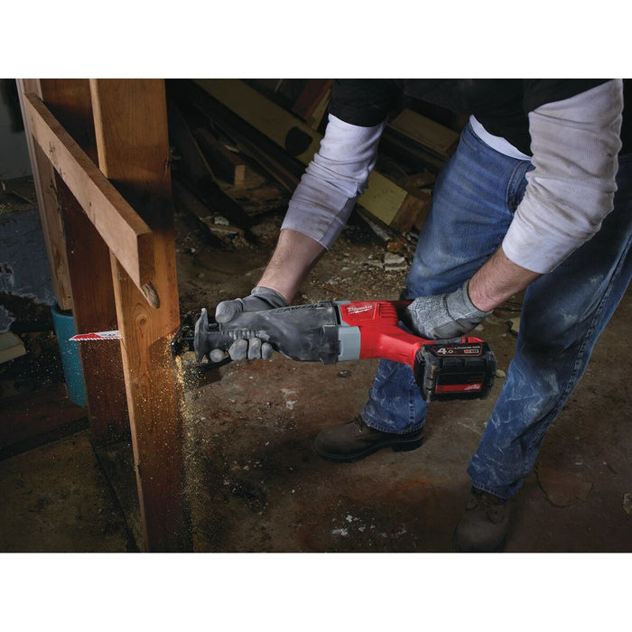 Ferăstrău alternativ Milwaukee 4933447275