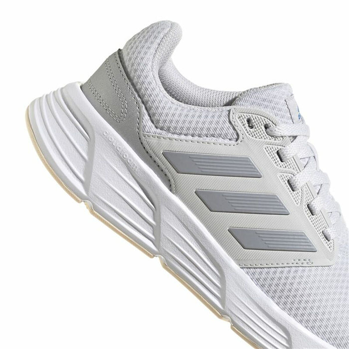 Încălțăminte de Running pentru Adulți Adidas Galaxy 6 Femeie Alb