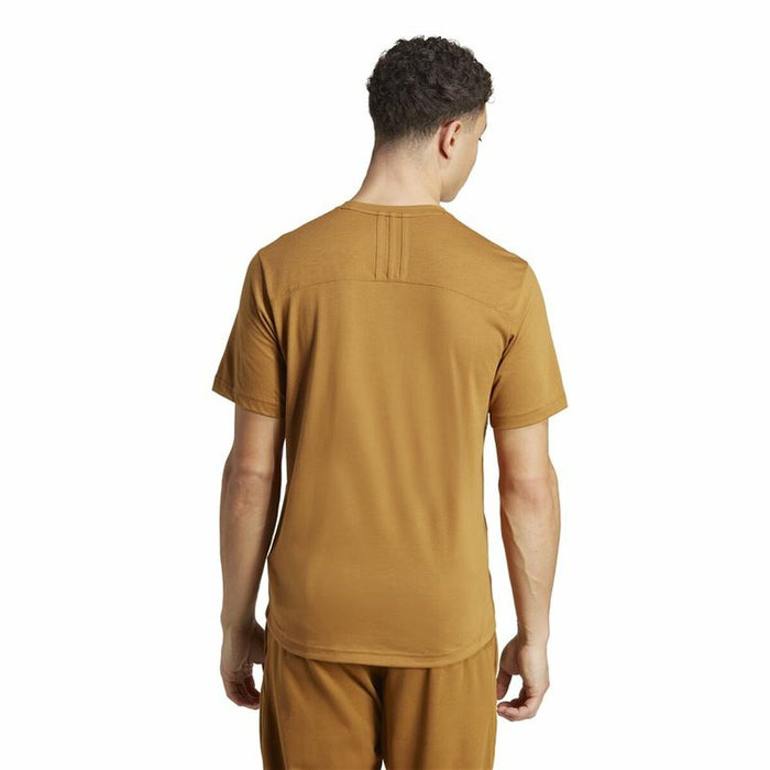 Tricou cu Mânecă Scurtă Bărbați Adidas Yoga Base Maro