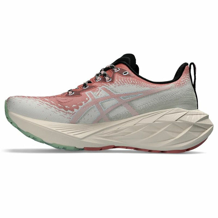 Pantofi sport pentru femei Asics Novablast 4 Tr Somon