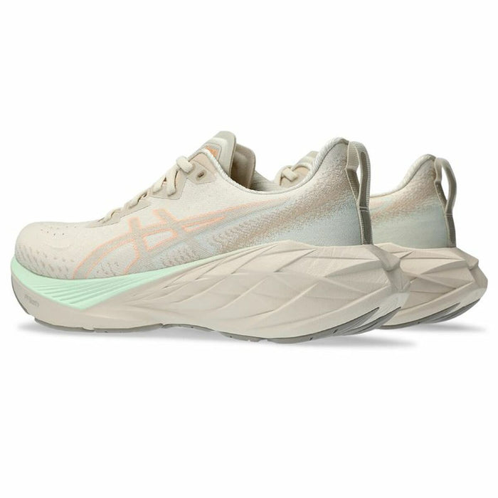Pantofi sport pentru femei Asics Novablast 4 Alb