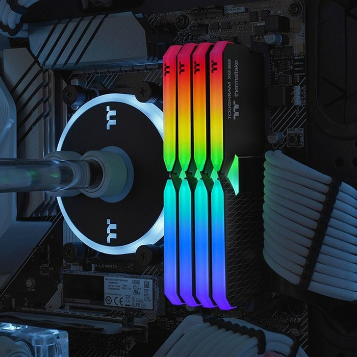 Memorie RAM THERMALTAKE Toughram XG RGB CL18 16 GB 32 GB