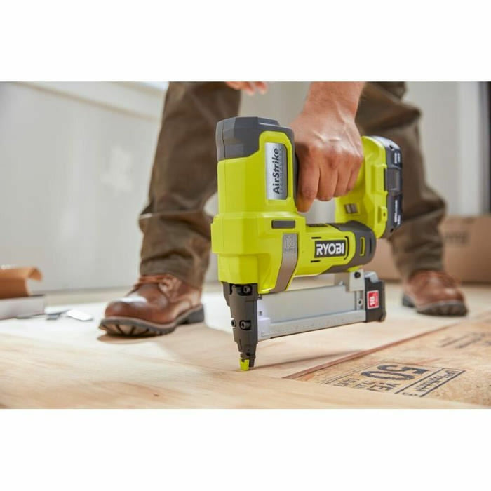Pistol cu cuie Ryobi ONE + 18 V