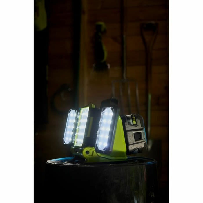 Lanternă LED Ryobi Hybrid 18 V