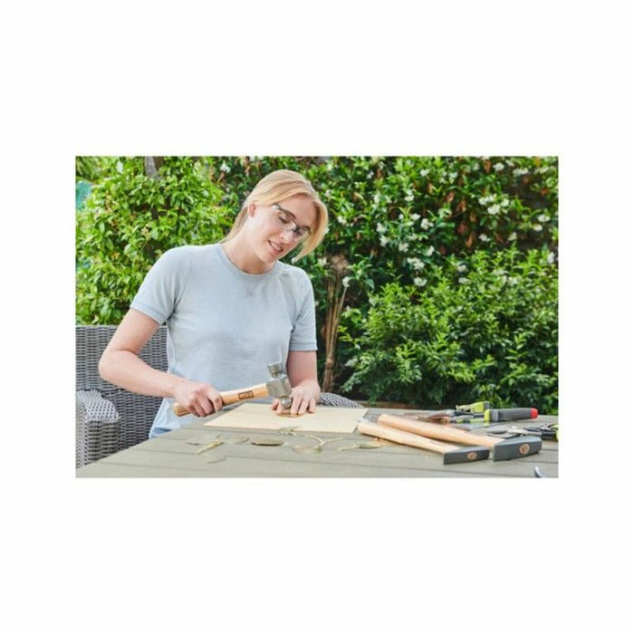 Ciocan Ryobi